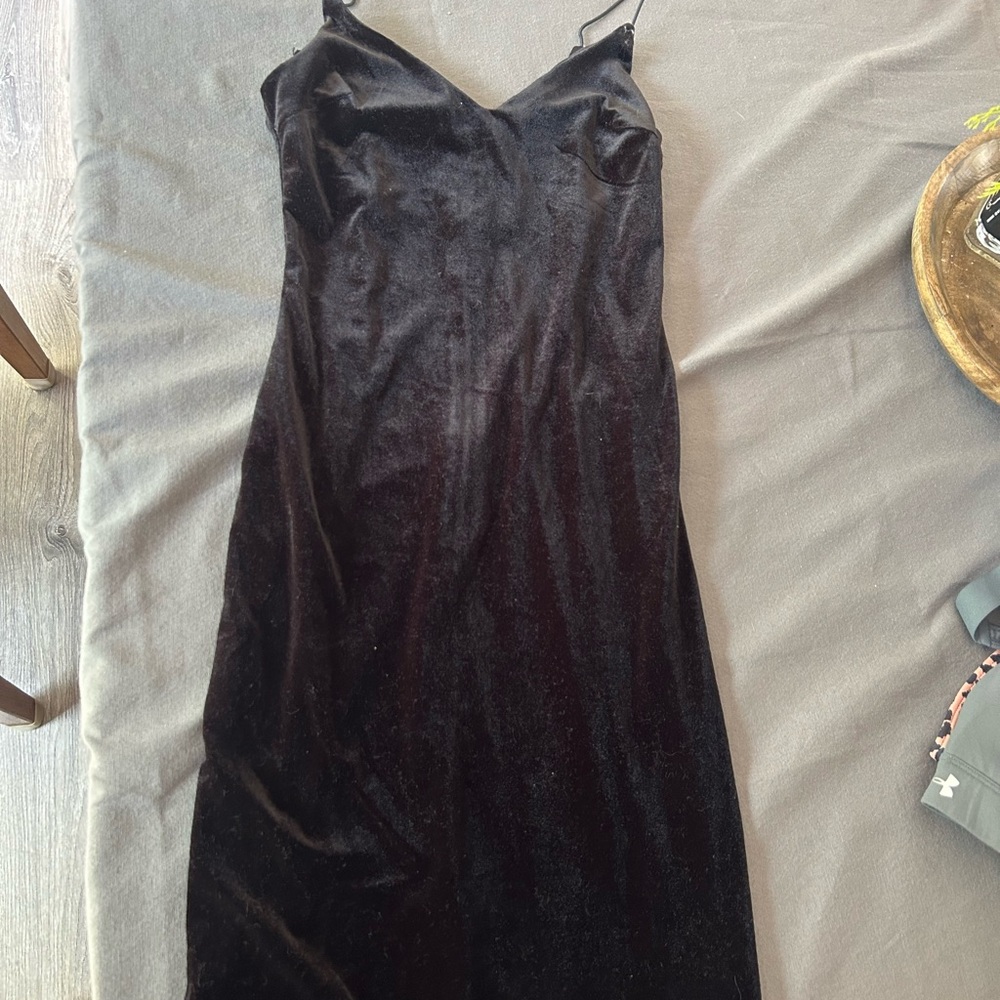 Elegant Black Velvet Dress